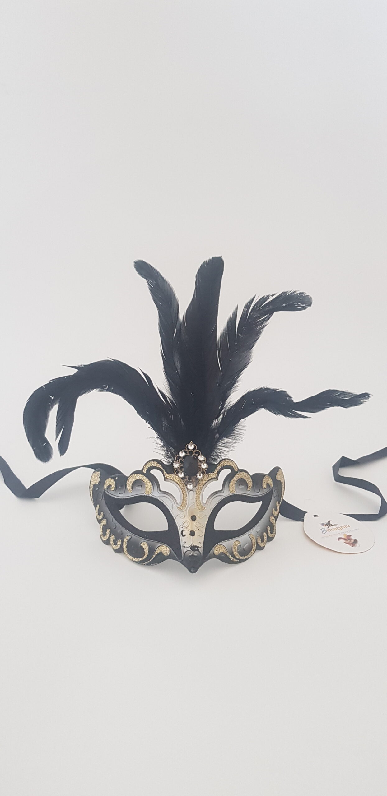 מסכת נשף טווס מפוארת :  מסכה נשף לאישה יוקרתית ומיוחדת עם נוצות טווס שחור אמיתיות