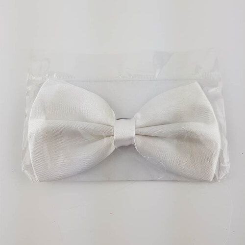 עניבת פפיון לבן עשוי סאטן עניבה מתכוונת להתאמה לכל צוואר