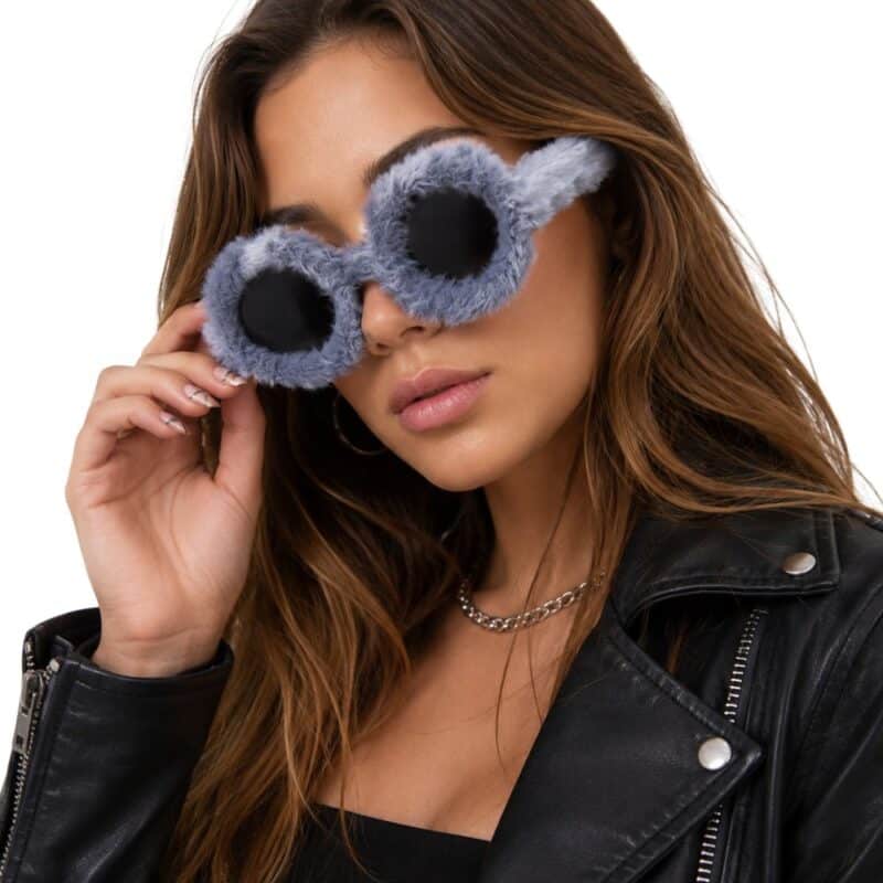 משקפי שמש עם פרווה