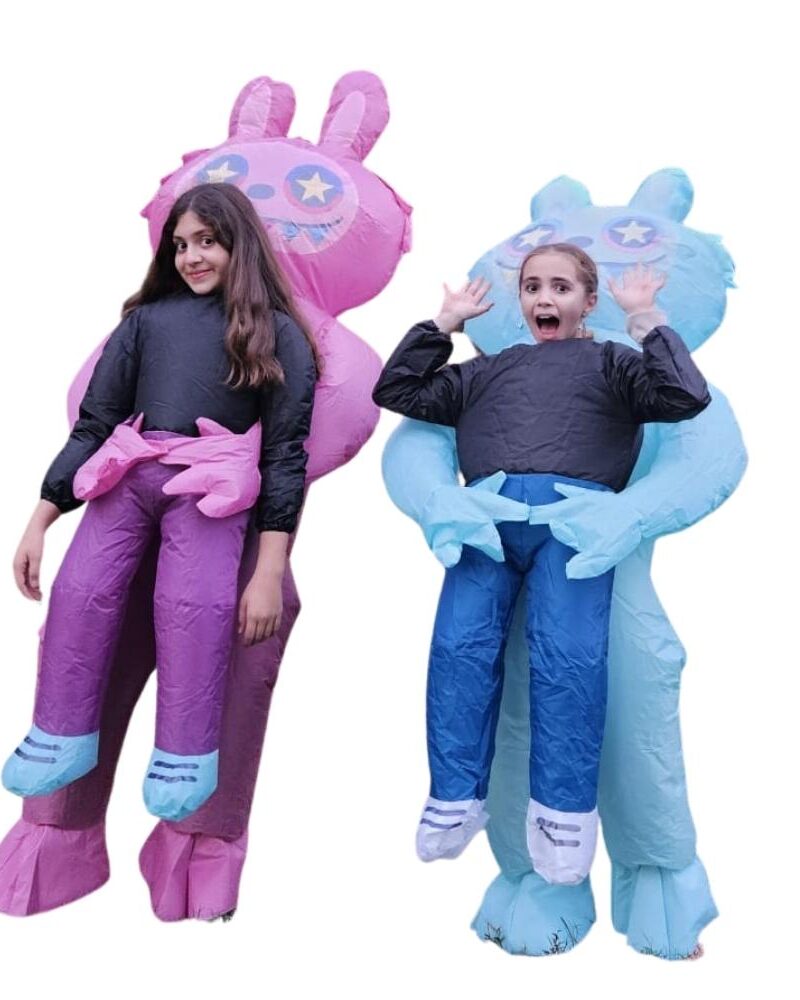 תחפושת מתנפחת הבובה שחטפה אותי 🧸 זמינה ב־2 צבעים
