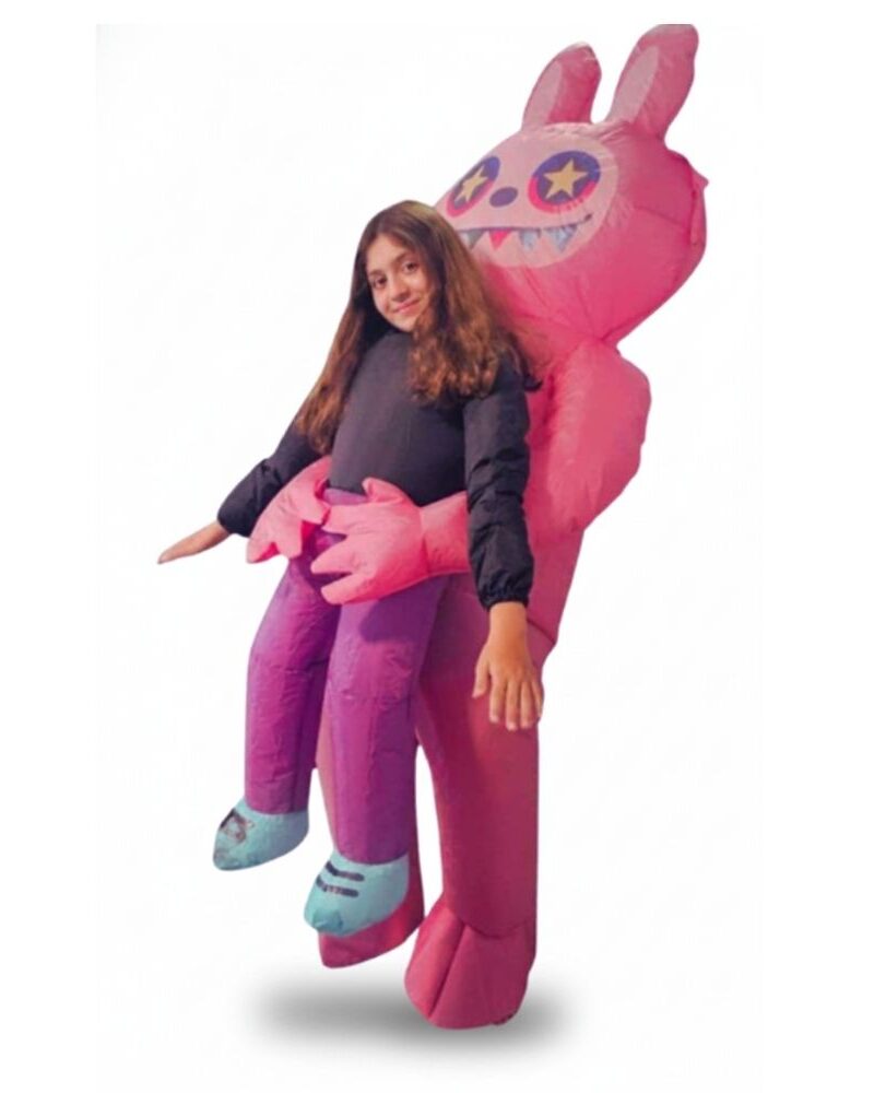 תחפושת מתנפחת הבובה שחטפה אותי 🧸 זמינה ב־2 צבעים